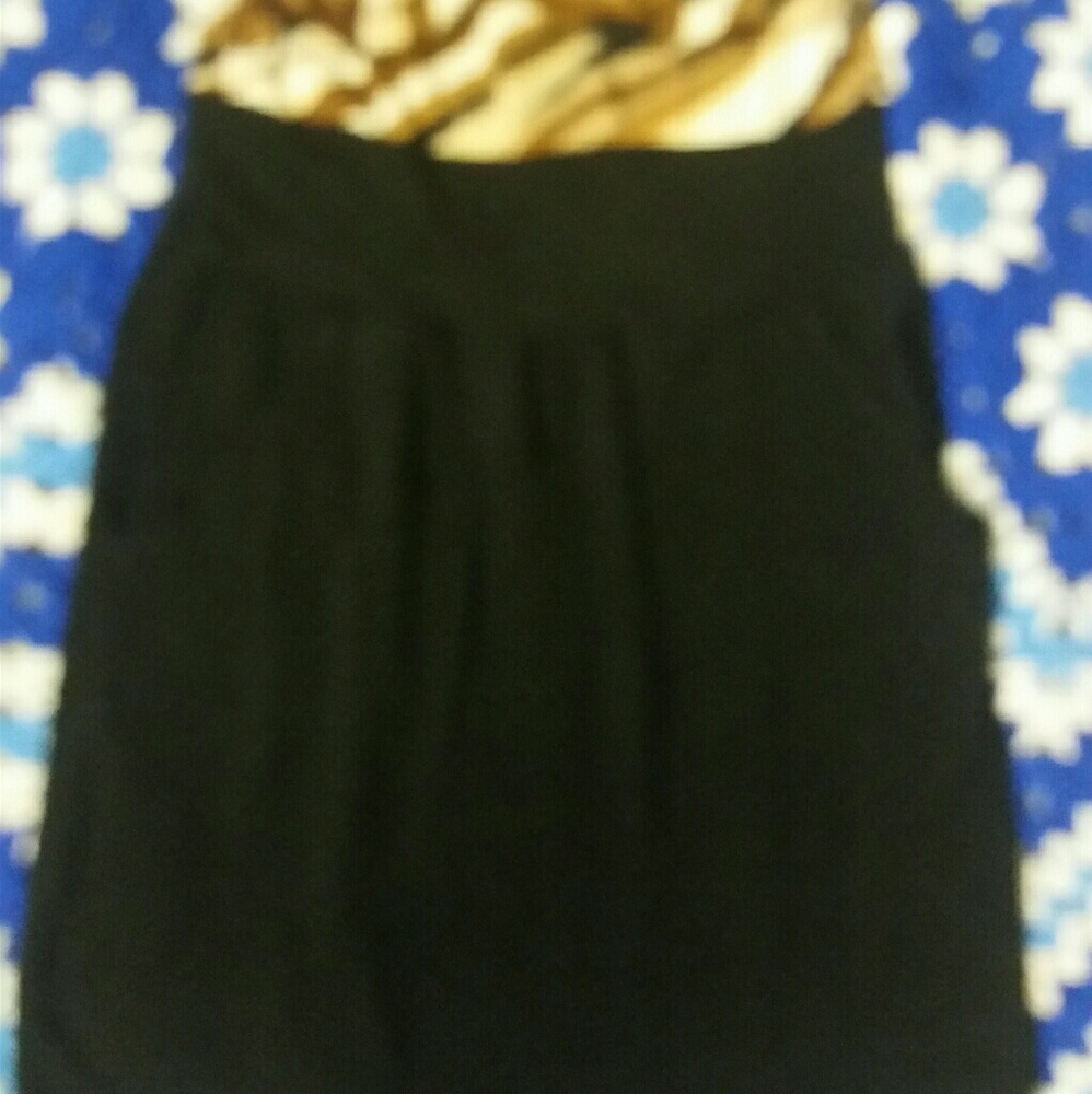 Dress - Picture 3 of 4